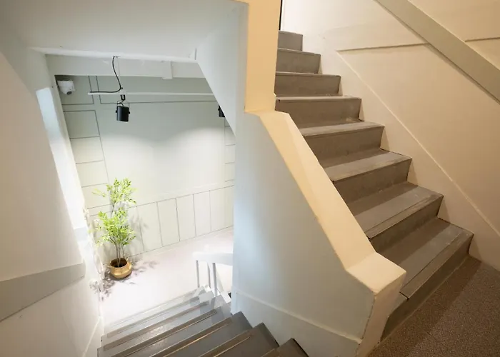 Hotel Comochez Myeongdong *