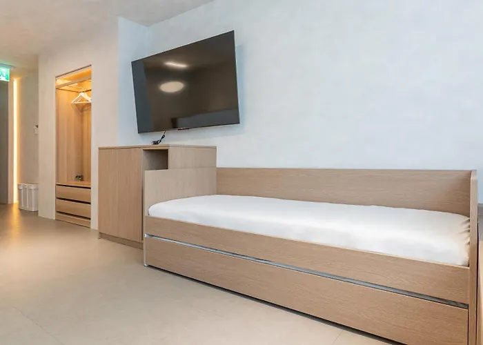 Comochez Myeongdong Hotel