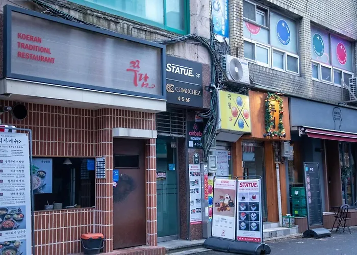 Comochez Myeongdong Seul